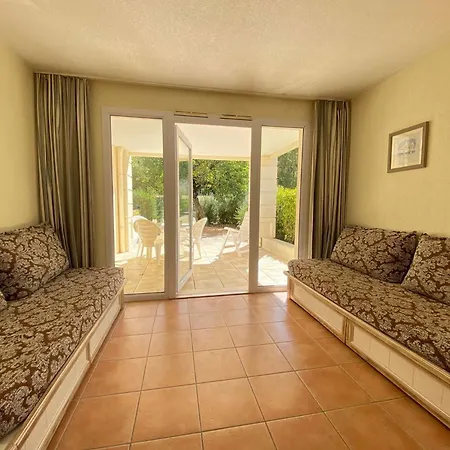 Appartement Royal Park, T2 - Résidence Avec Piscine - Les Pins - Lb070-007 *