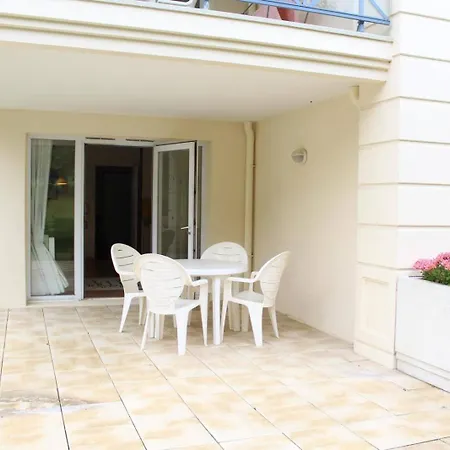 Appartement Royal Park, T2 - Résidence Avec Piscine - Les Pins - Lb070-007 *